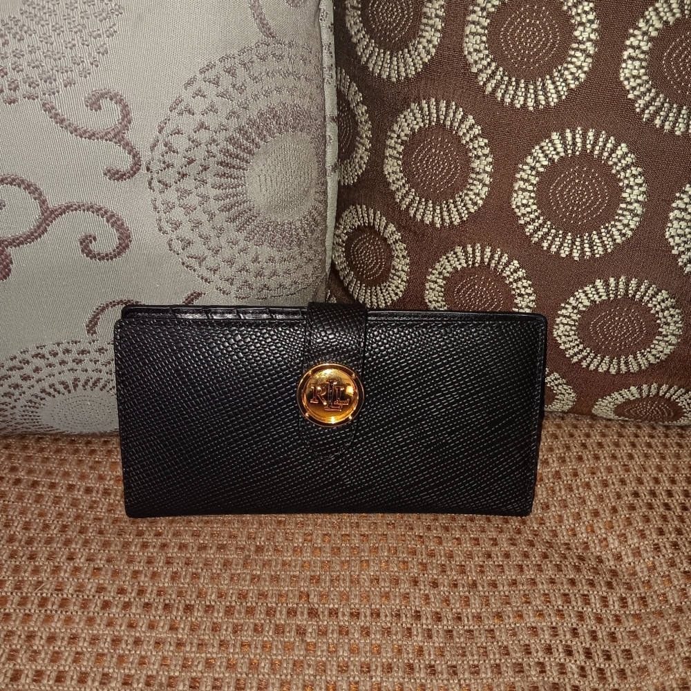 Ralph Lauren leather snappy wallet